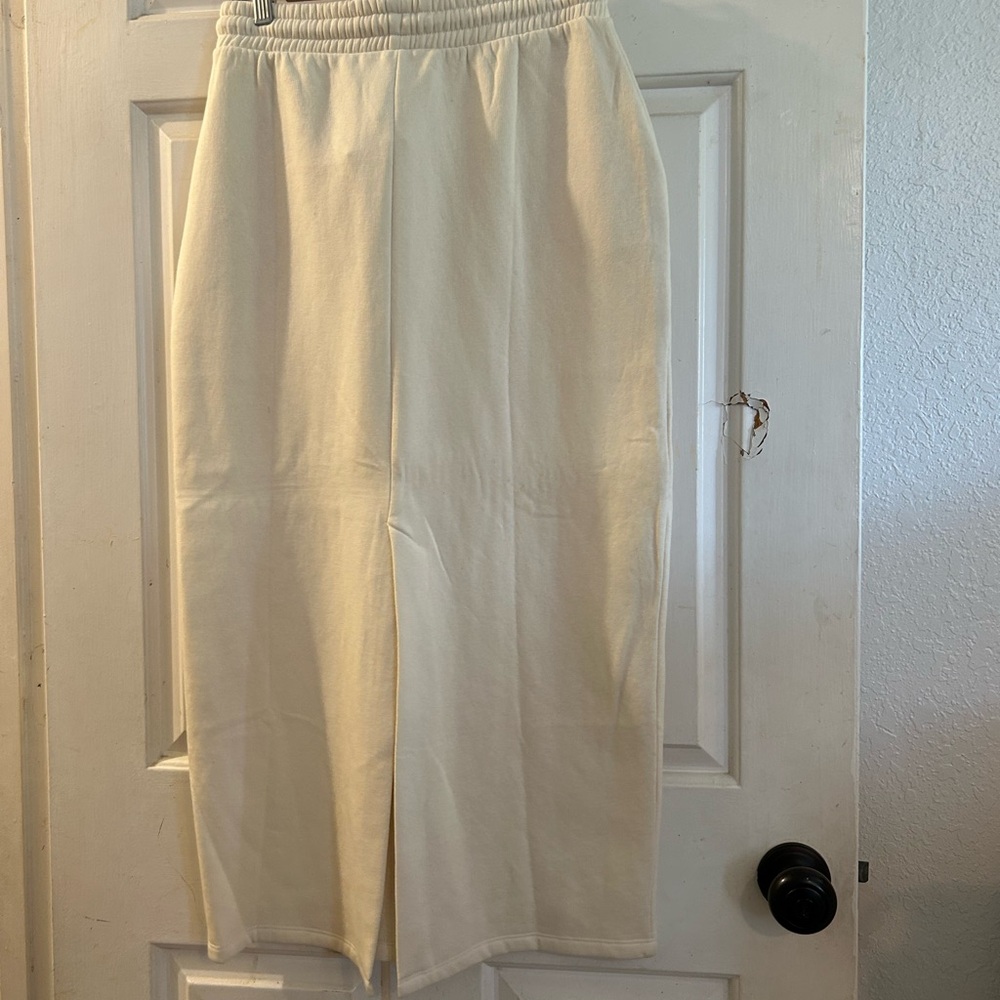 Zara Cream Midi Skirt - Picture 3 of 4
